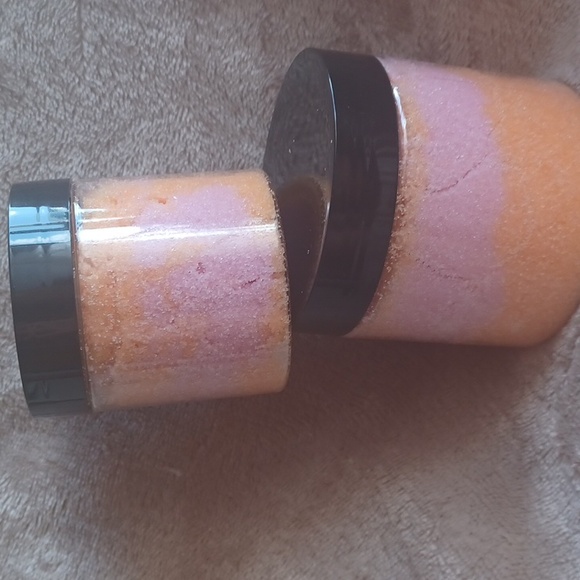 New release bubble gum body scrub - Picture 2 of 2